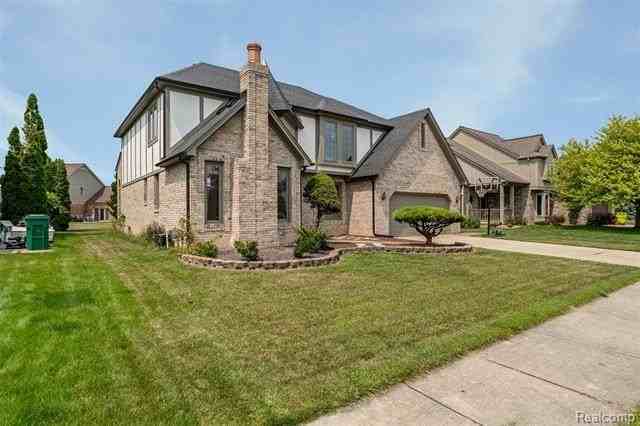 47105 Liberty Bell Rd E - Photo 4 of 50