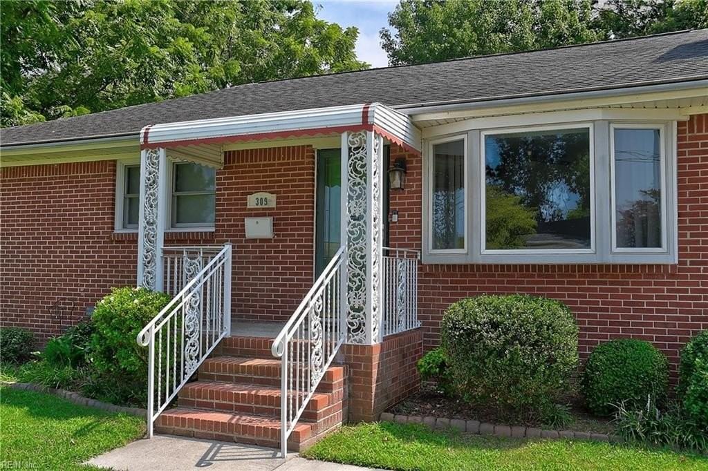309 Beck St - Photo 3 of 48