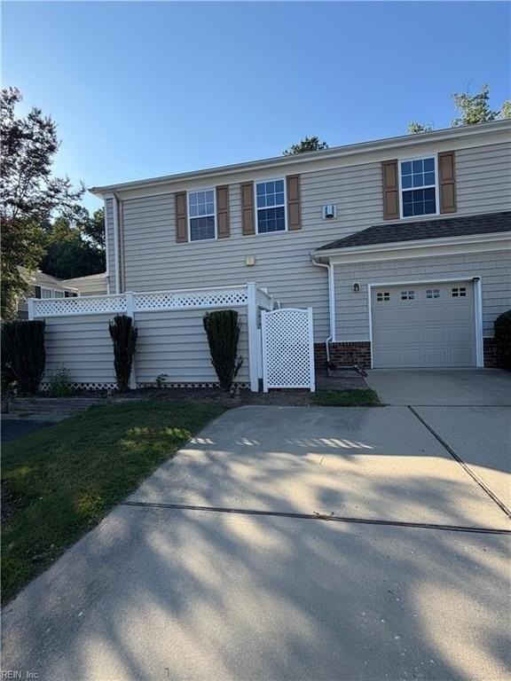 201 Grant Ct - Photo 2 of 25