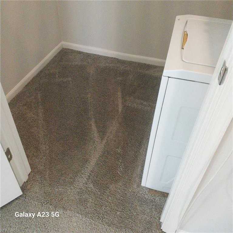 454 Florida Ave #D - Photo 6 of 7