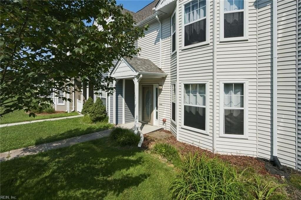102 Heather Way #C - Photo 3 of 26