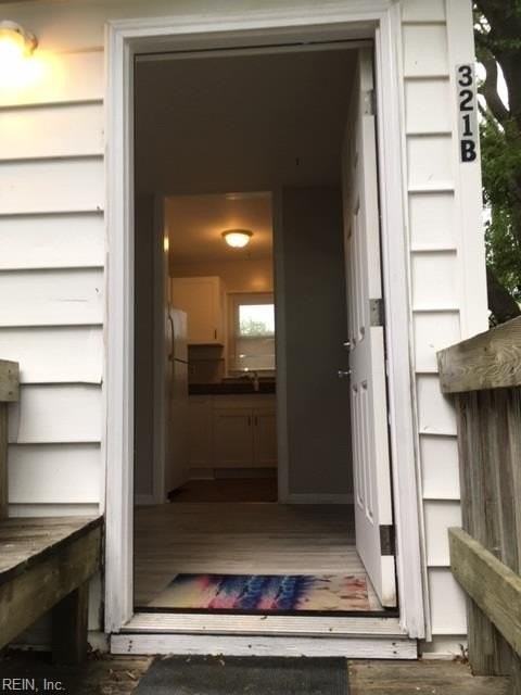 321 N First St #B - Photo 3 of 15