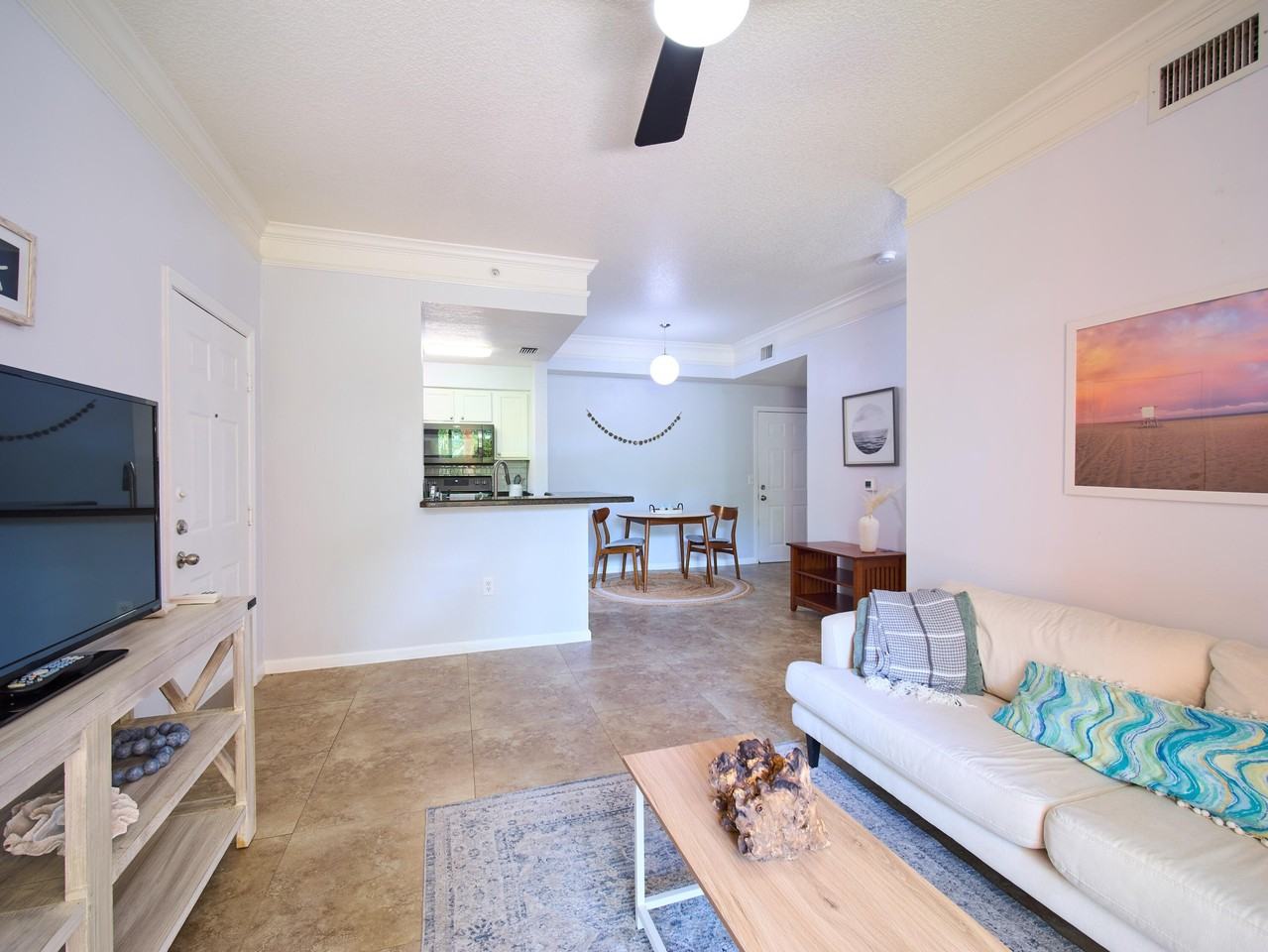 1108 Myrtlewood Cir E - Photo 6 of 33