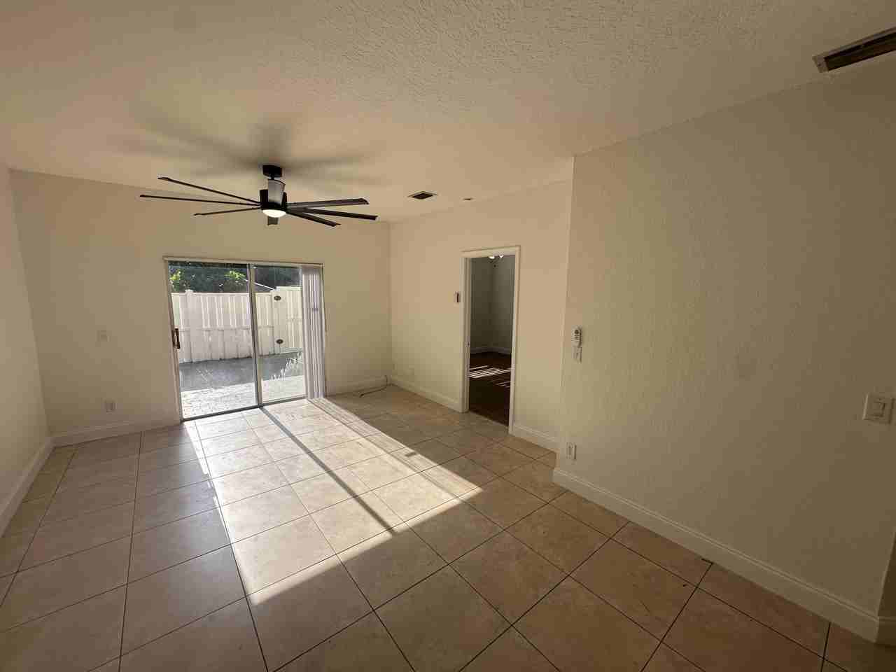 3590 Nw 91st Ln #3590 - Photo 4 of 13