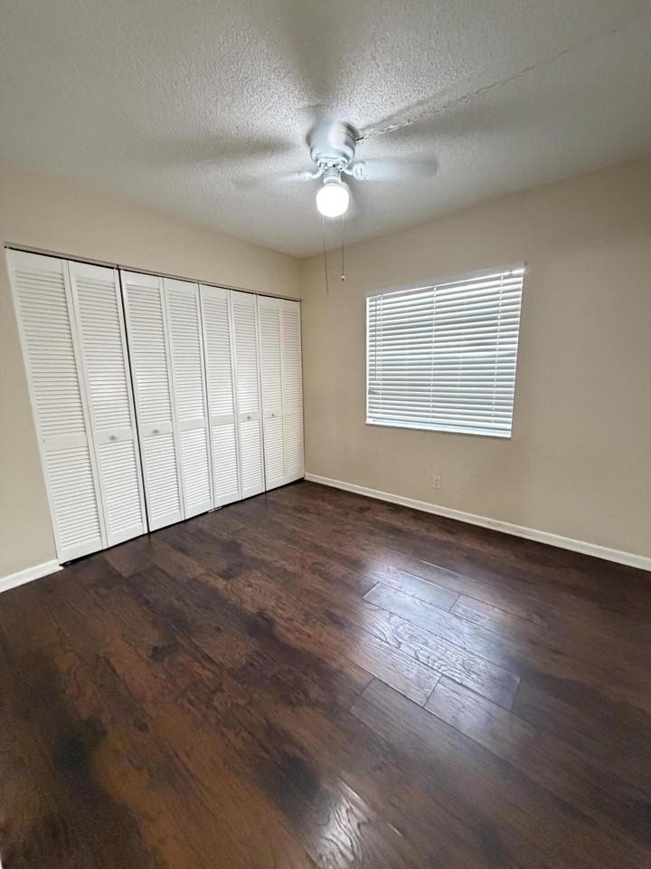 9980 Twin Lakes Dr #35C - Photo 7 of 14