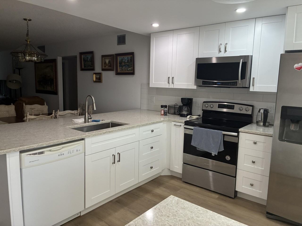 3405 Bimini Ln #D4 - Photo 5 of 36