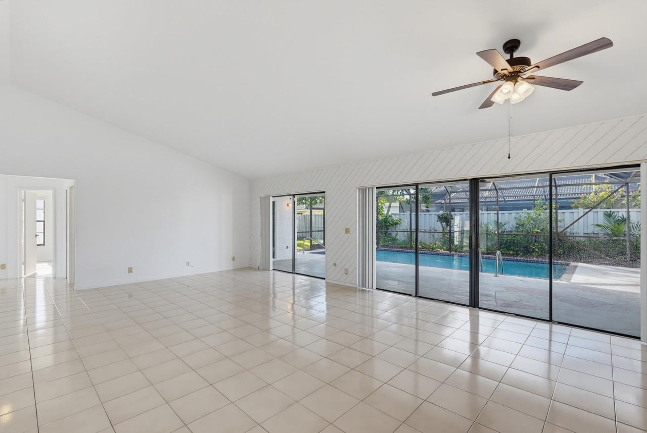 6846 Bianchini Cir - Photo 3 of 25