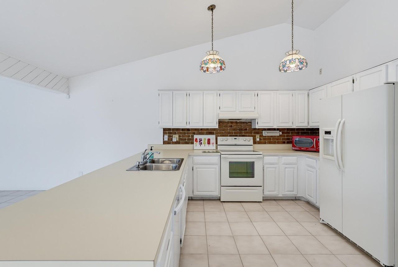 6846 Bianchini Cir - Photo 6 of 25