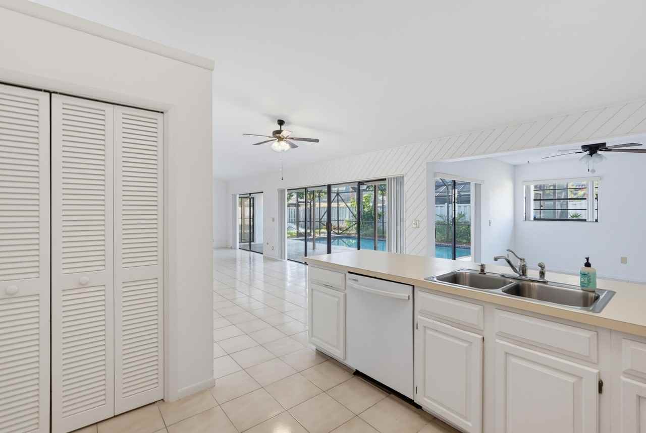 6846 Bianchini Cir - Photo 7 of 25