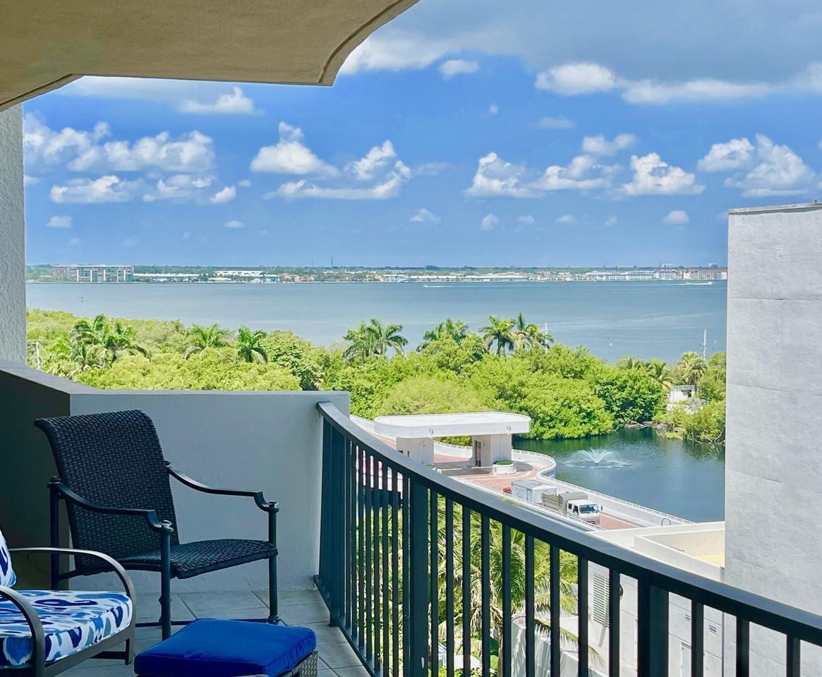 4200 N Ocean Dr #1-806 - Photo 6 of 50
