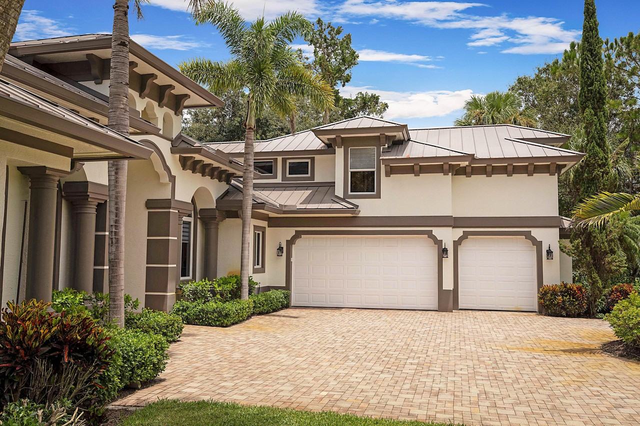 1296 Se Colony Way - Photo 4 of 50