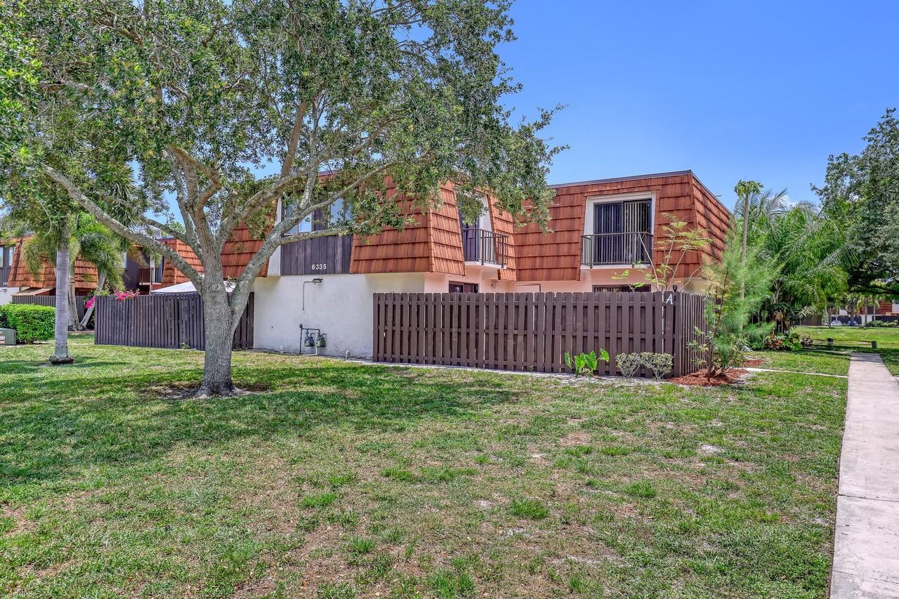 6335 Red Pine Ln #A - Photo 3 of 32