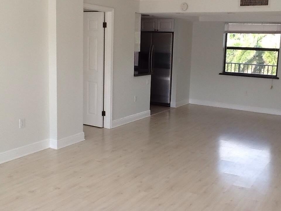 2424 N Federal Hwy #309 - Photo 2 of 30