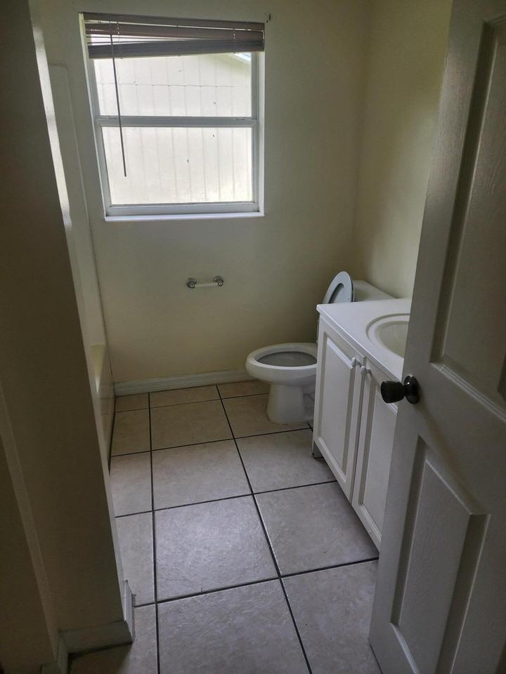 4480 Timber Ridge Ln #4484 - Photo 5 of 6