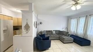 725 Sw 11th Ave #6F - Photo 3 of 9