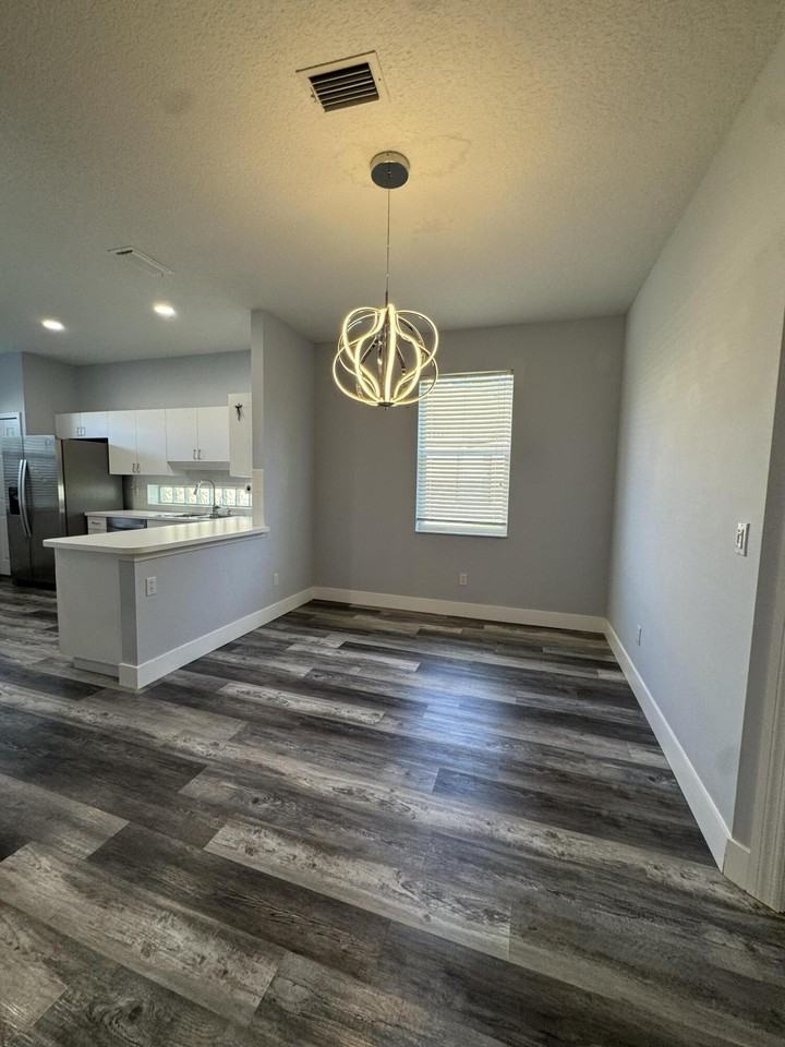 822 Nw Sorrento Ln - Photo 6 of 50
