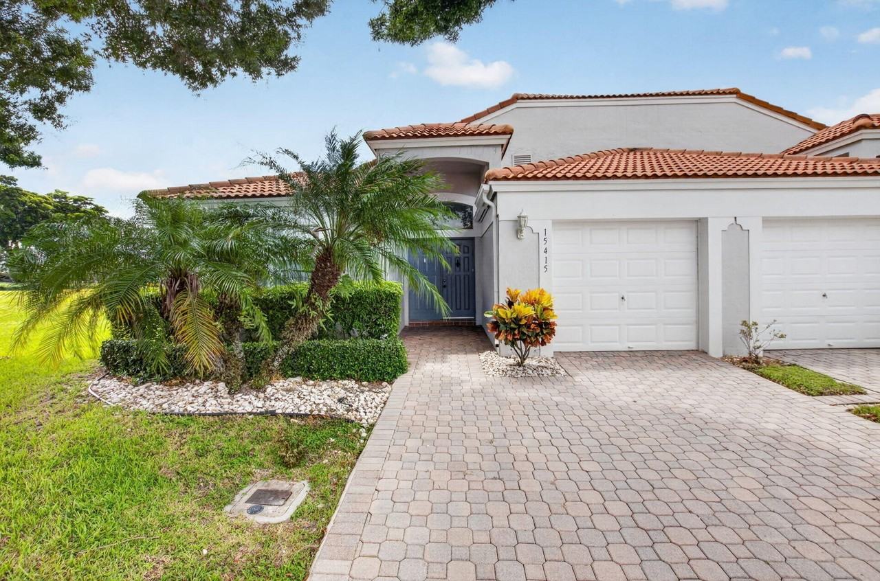 15415 Summer Lake Dr