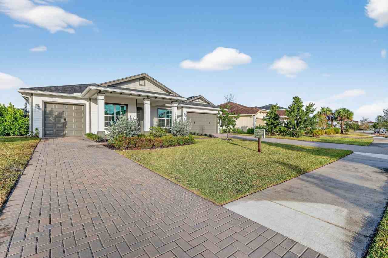 799 Hookline Cir - Photo 7 of 50