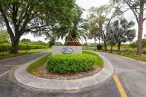 featured image of 7 Lake Vista Trl #204