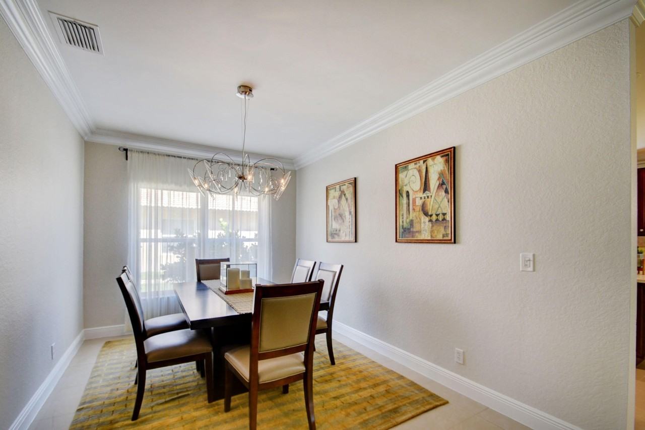 4006 Bahia Isle Cir - Photo 7 of 39