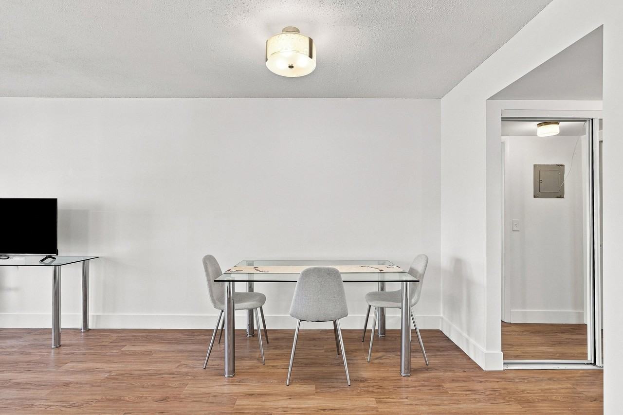 143 Cambridge F - Photo 7 of 35