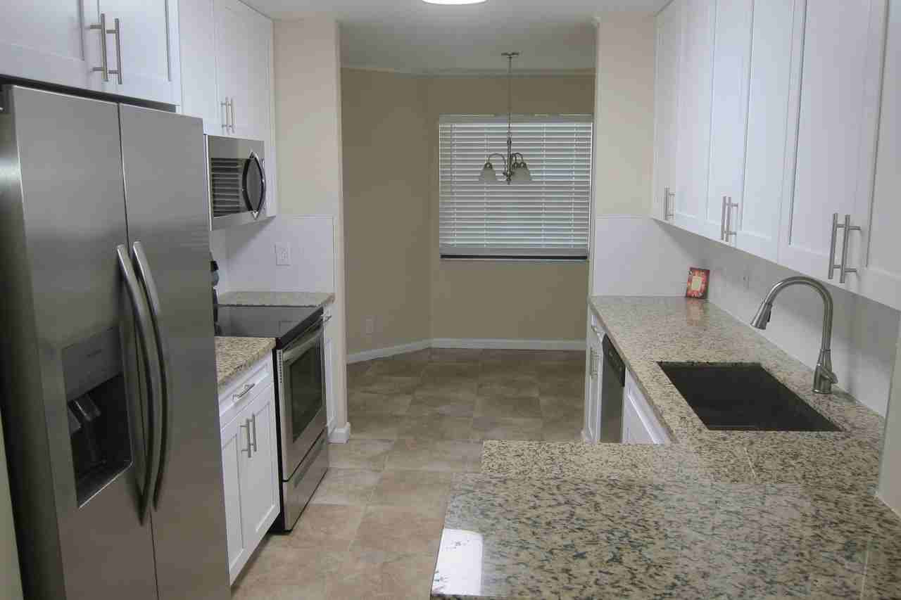 1517 Woodbridge Lakes Cir - Photo 6 of 26