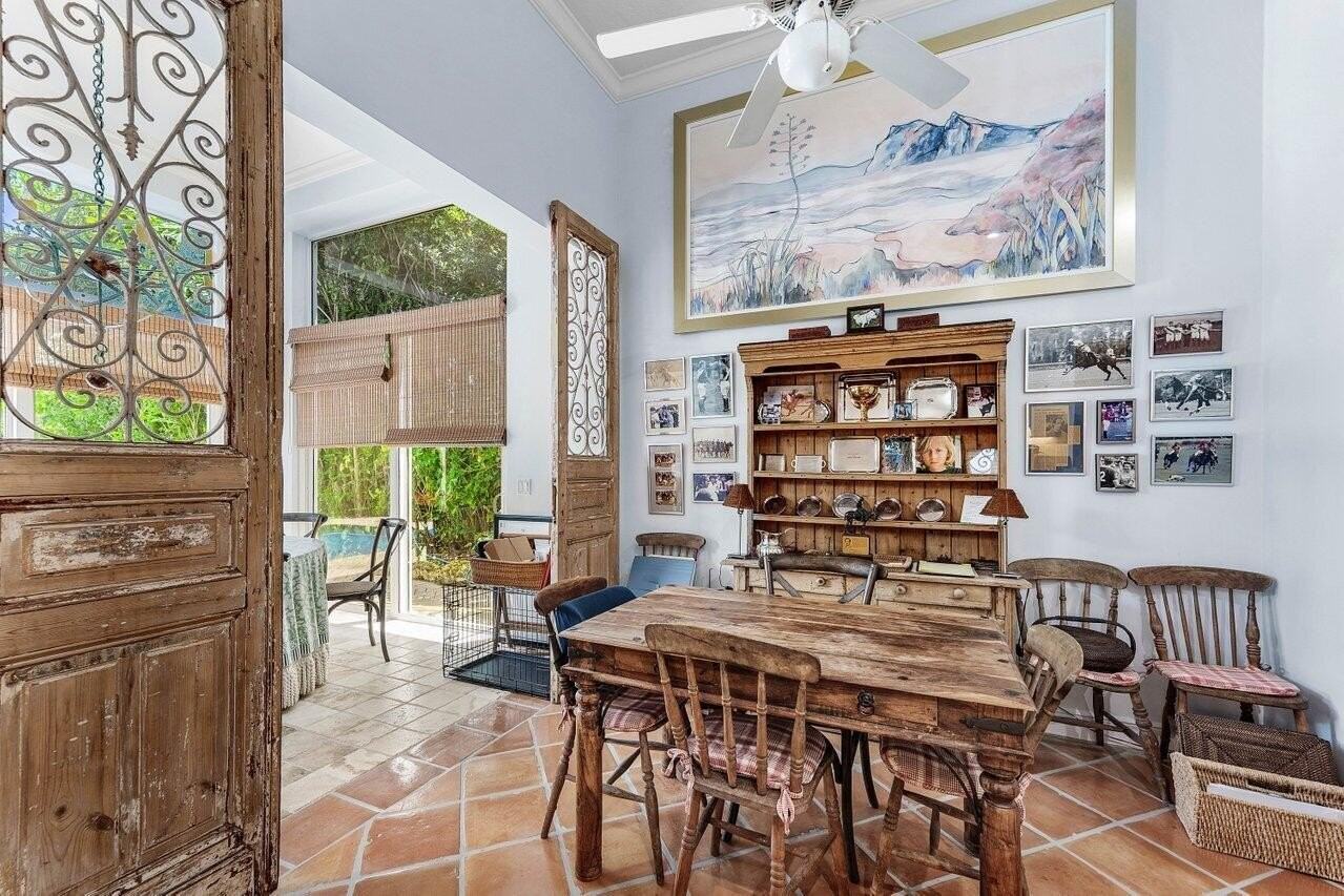14209 Calypso Ln - Photo 6 of 31