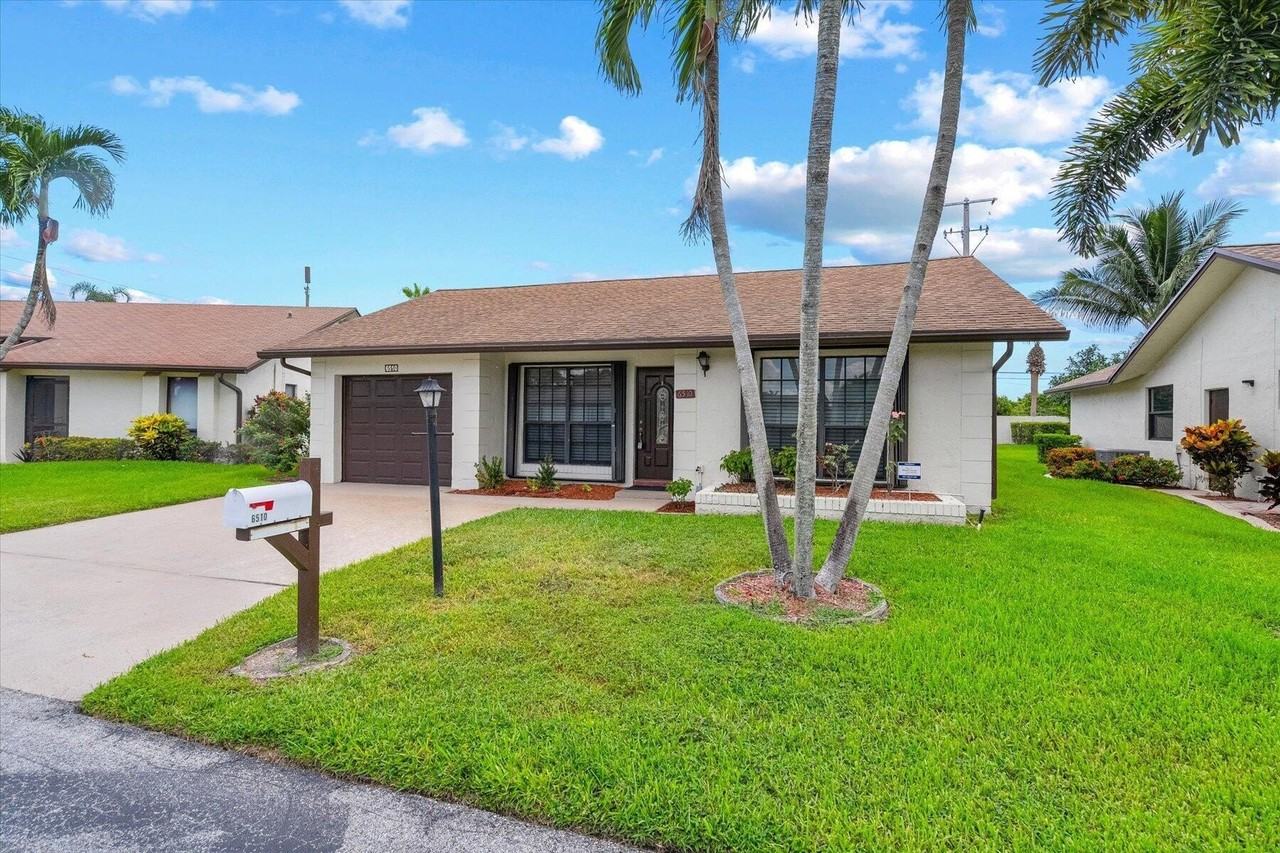 6510 Olivewood Cir - Photo 2 of 26