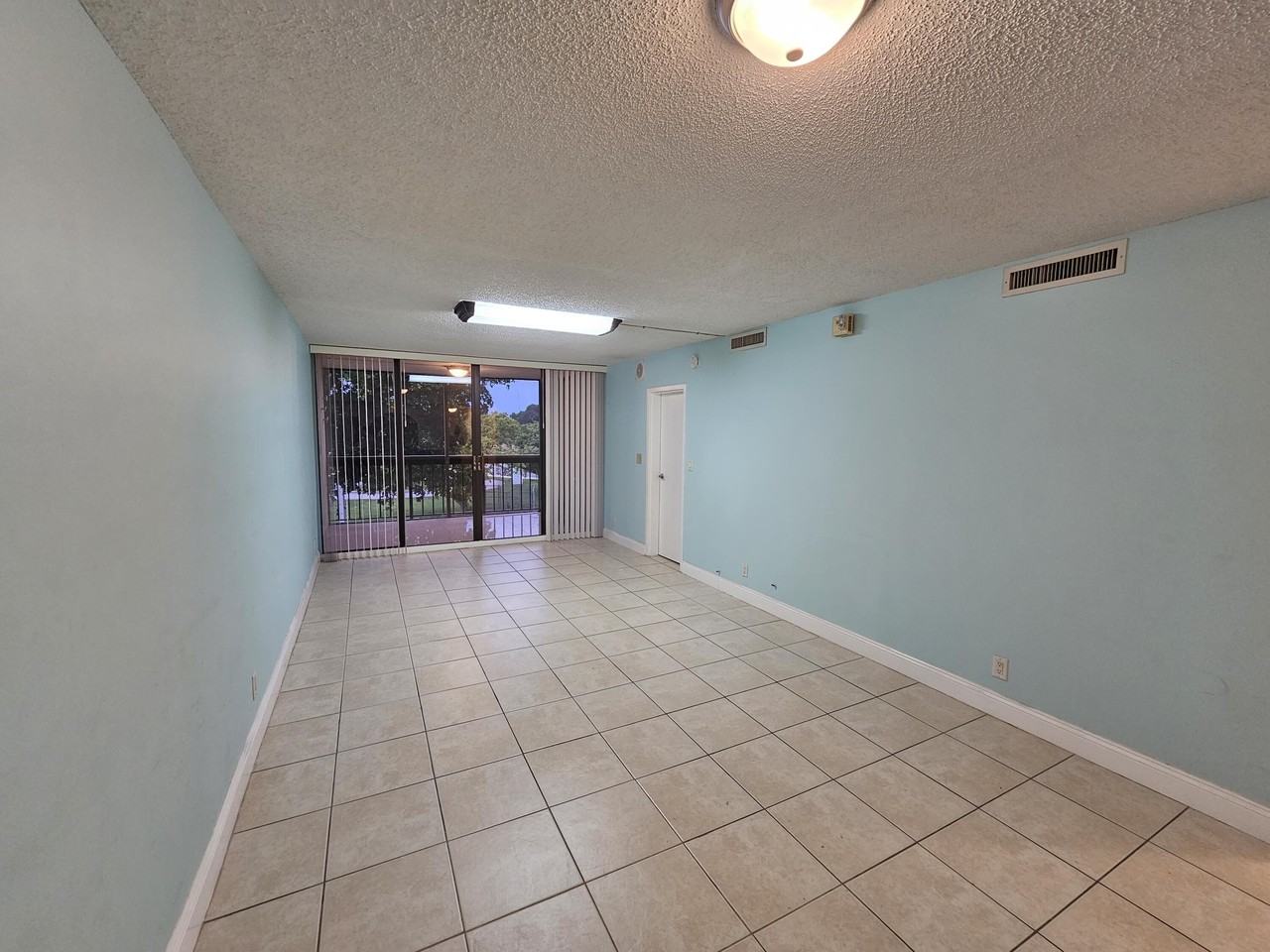 8441 Forest Hills Dr #302 - Photo 2 of 10