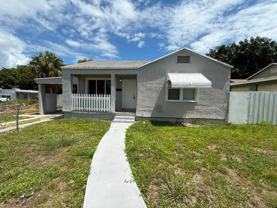 933 30th Ct - Photo 1 of 1