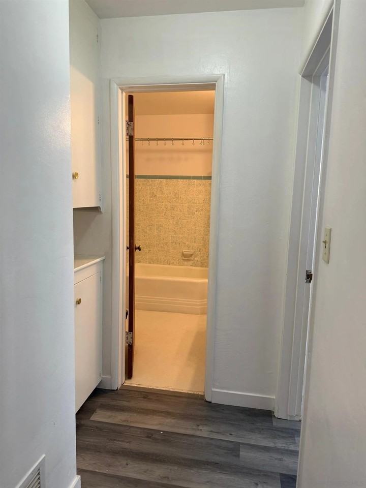471 E Ave - Photo 2 of 11
