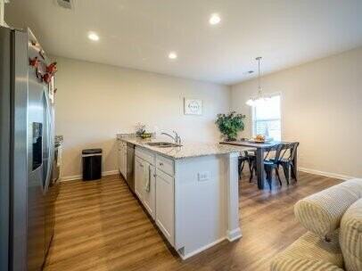 1768 Snead Dr - Photo 5 of 18