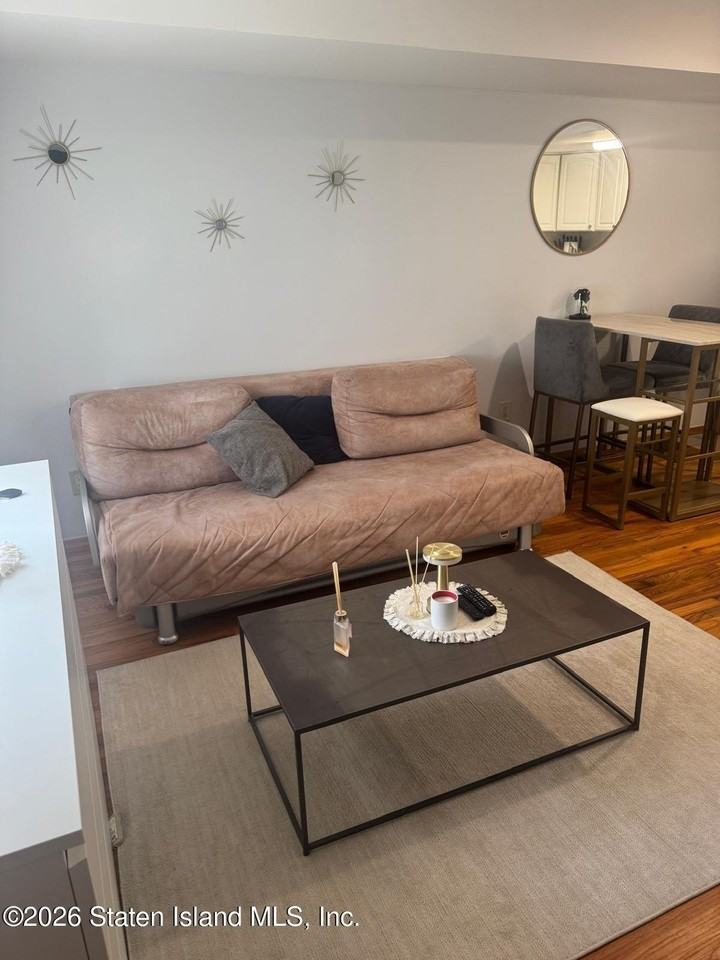 40 Hemlock Ln - Photo 3 of 14