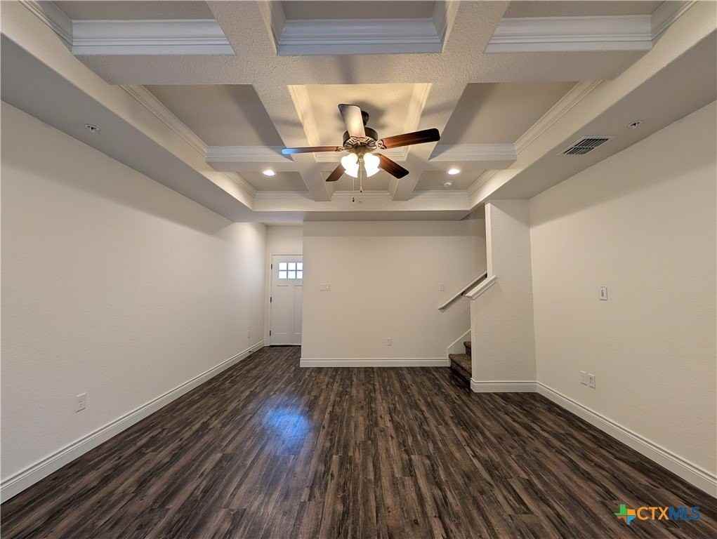 340 Untermaier St - Photo 4 of 27