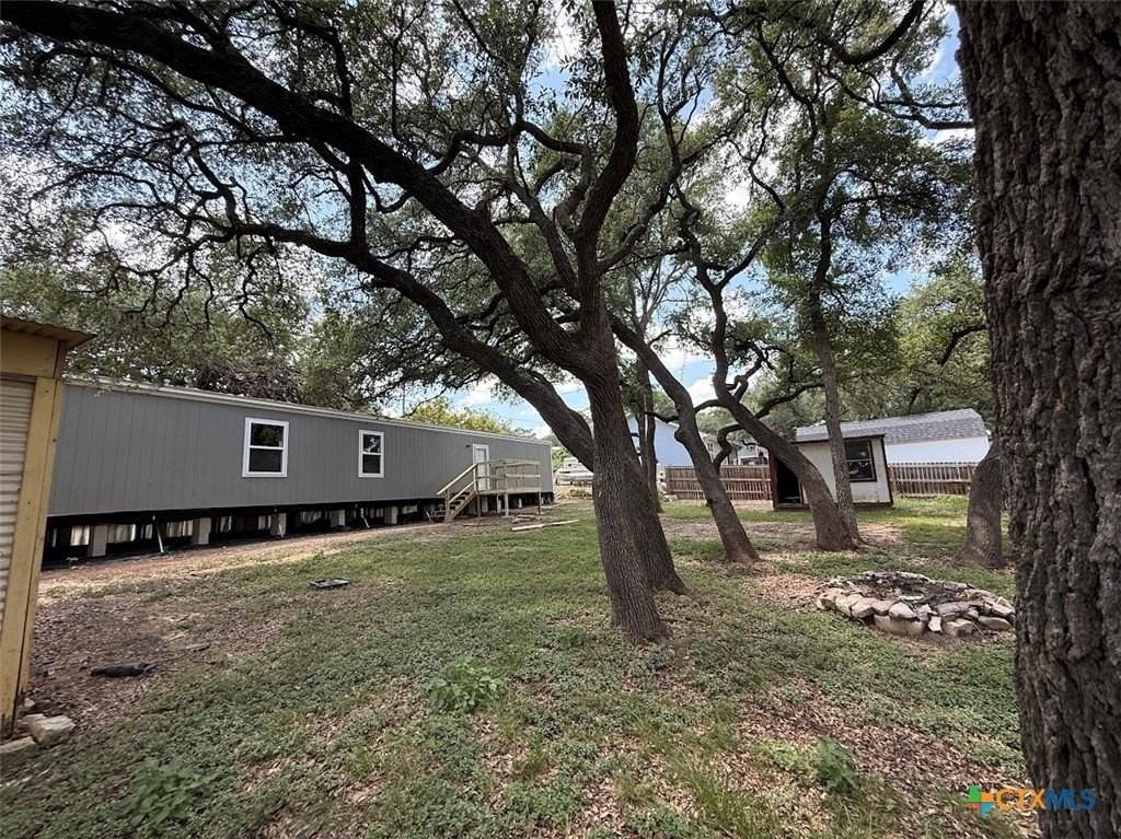 307 Quail Run St - Photo 4 of 19