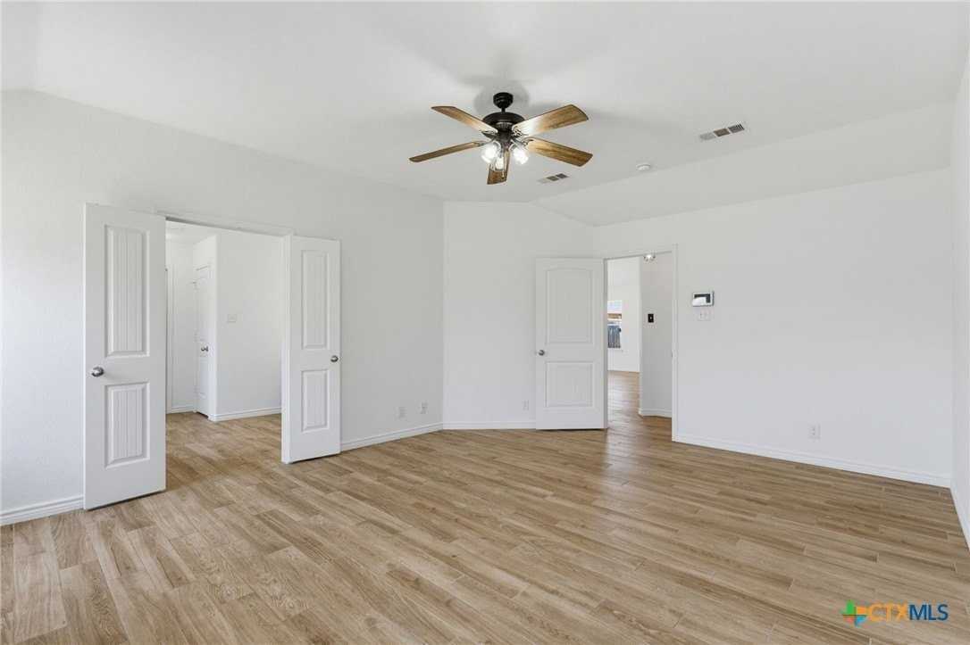 2604 Montague County Dr - Photo 7 of 15