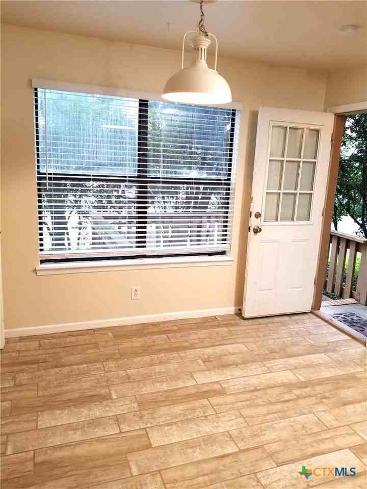 130 Wind Ridge Dr #B - Photo 4 of 10