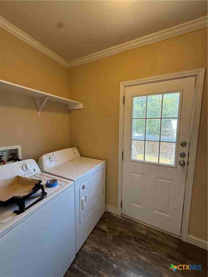 320 Mill St #101 - Photo 4 of 14