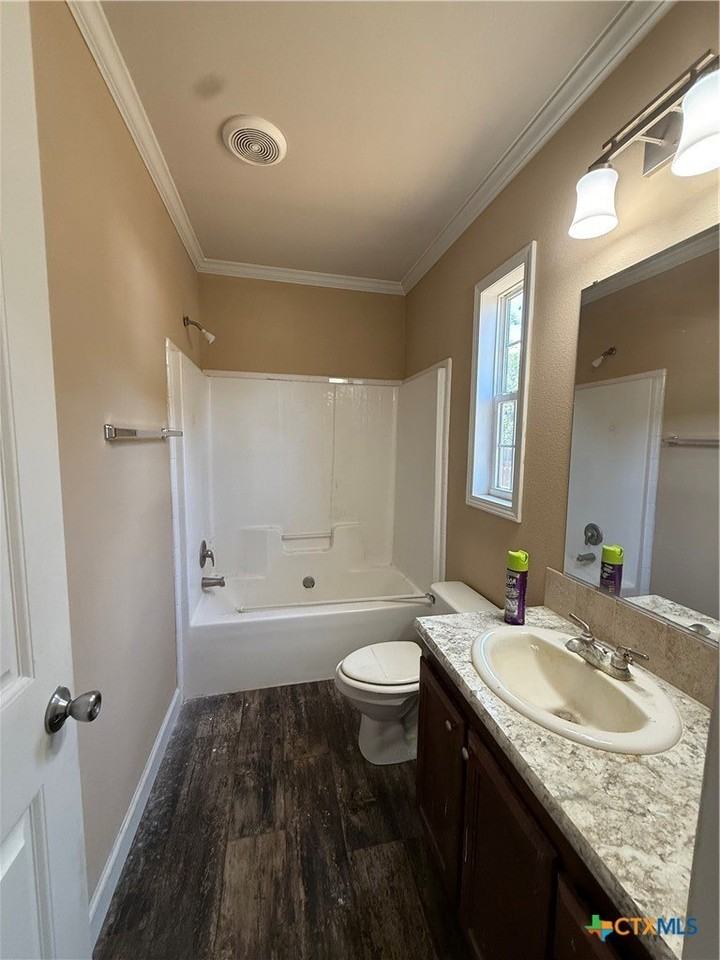 320 Mill St #101 - Photo 6 of 14