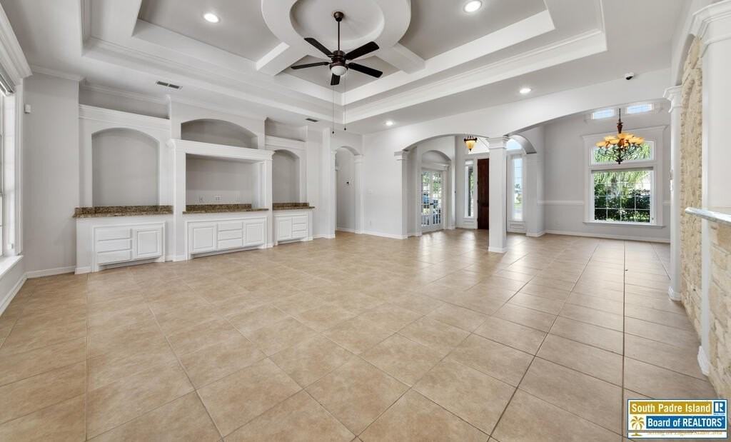 66 Laguna Madre Dr - Photo 5 of 30