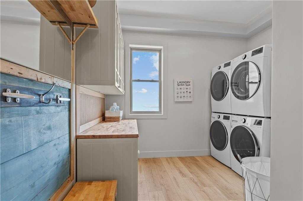 82 Ellery Rd - Photo 6 of 34