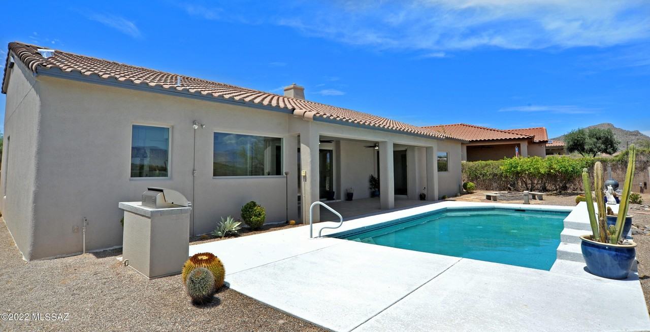 12866 N High Hawk Dr - Photo 4 of 50