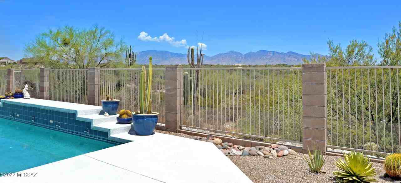 12866 N High Hawk Dr - Photo 6 of 50