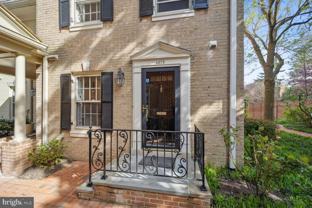 4373 Westover Pl Nw - Photo 1 of 1