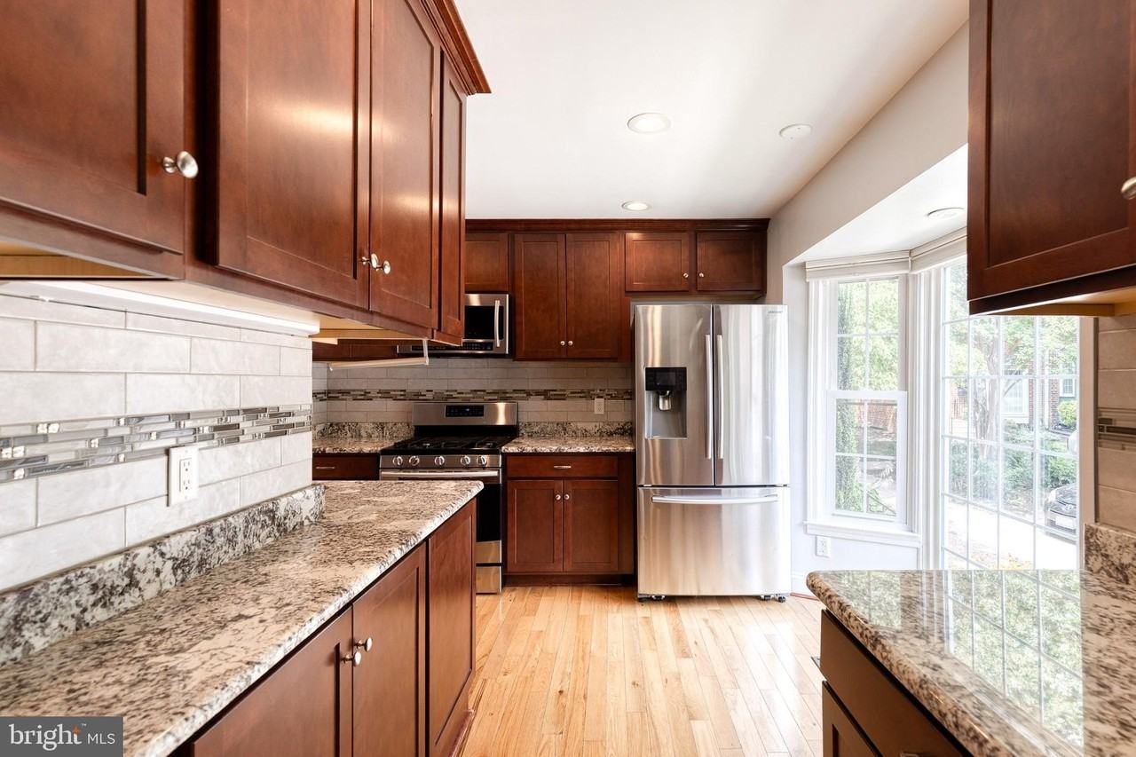 1632 Angus Ct - Photo 6 of 19