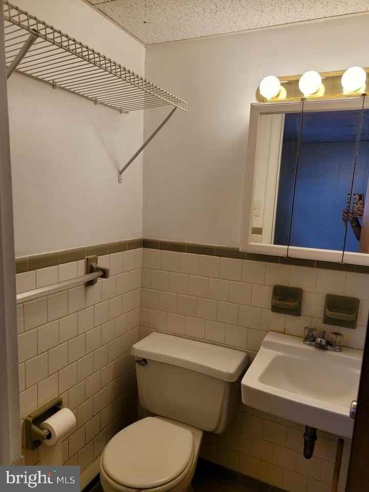 816 S Main St #2 - Photo 7 of 11