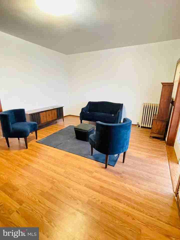 9066 Baltimore Ave - Photo 6 of 48