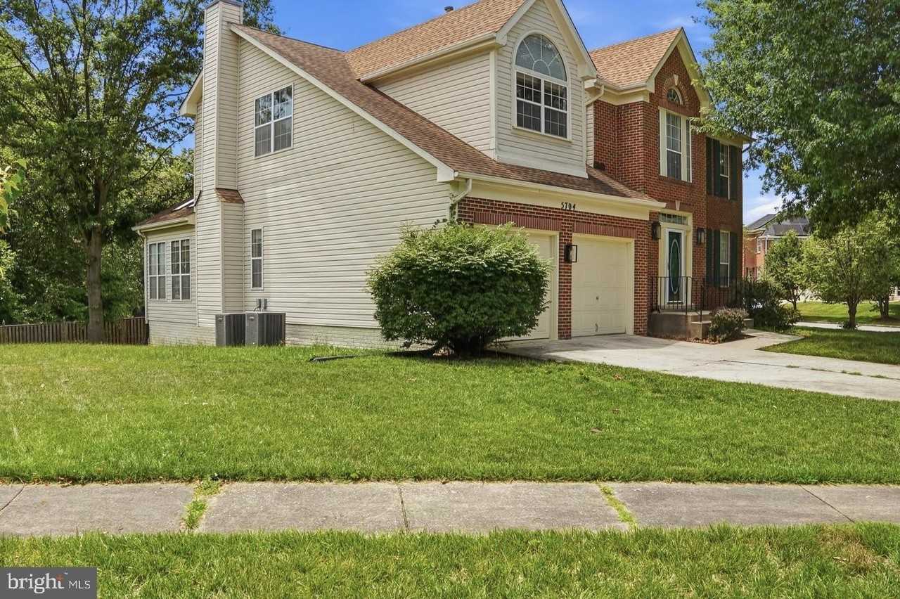 5704 Allwood Ct - Photo 2 of 38