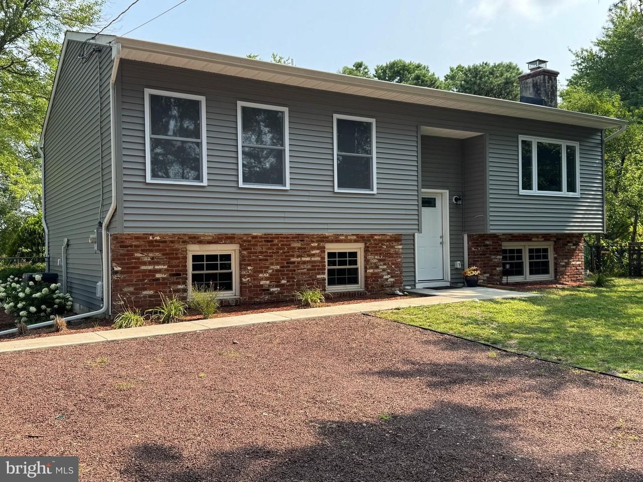 14 Cardinal Dr - Photo 2 of 28