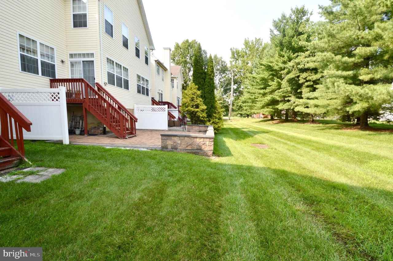 11 Wordsworth Ct - Photo 6 of 19